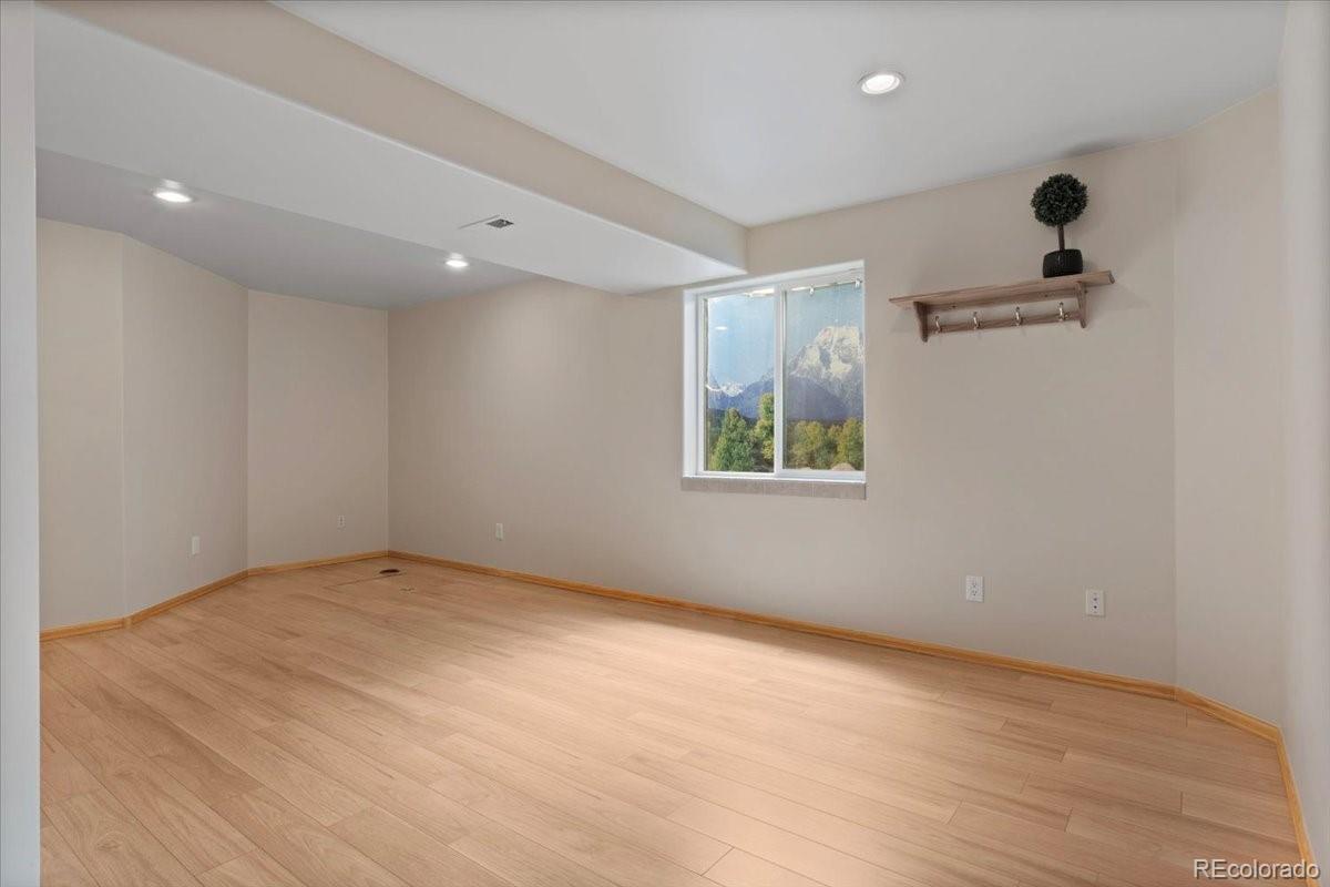 MLS Image #23 for 19871 e lasalle drive,aurora, Colorado