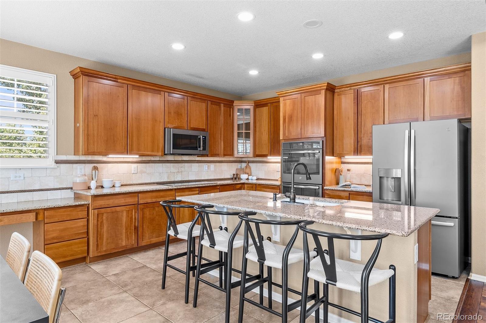 MLS Image #15 for 24031 e hawaii place,aurora, Colorado