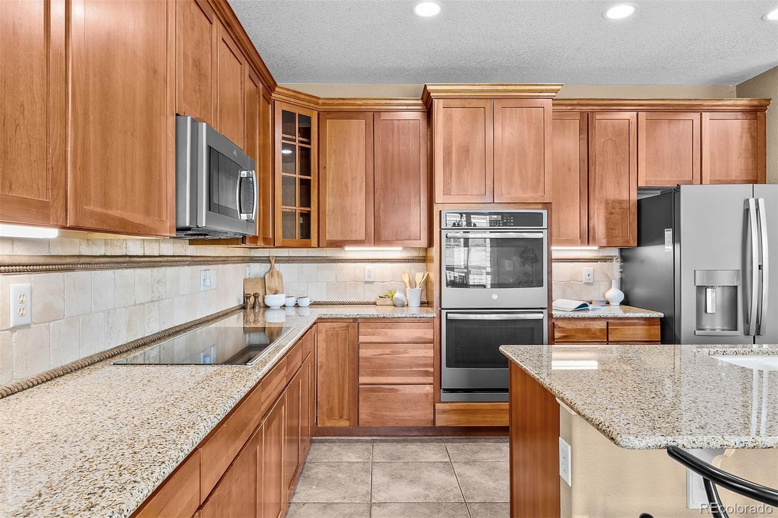 MLS Image #16 for 24031 e hawaii place,aurora, Colorado