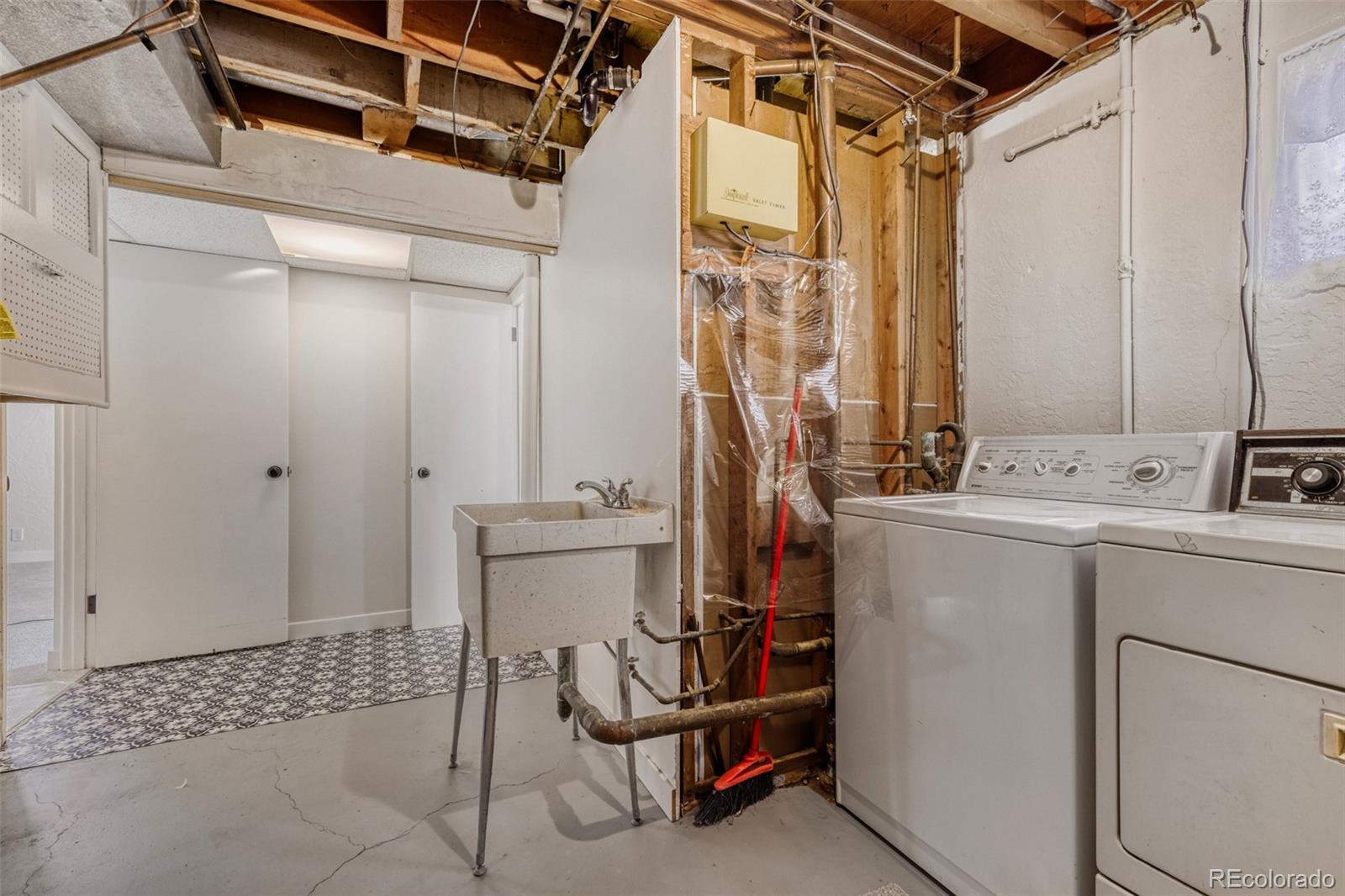 MLS Image #20 for 520  crestridge avenue,colorado springs, Colorado