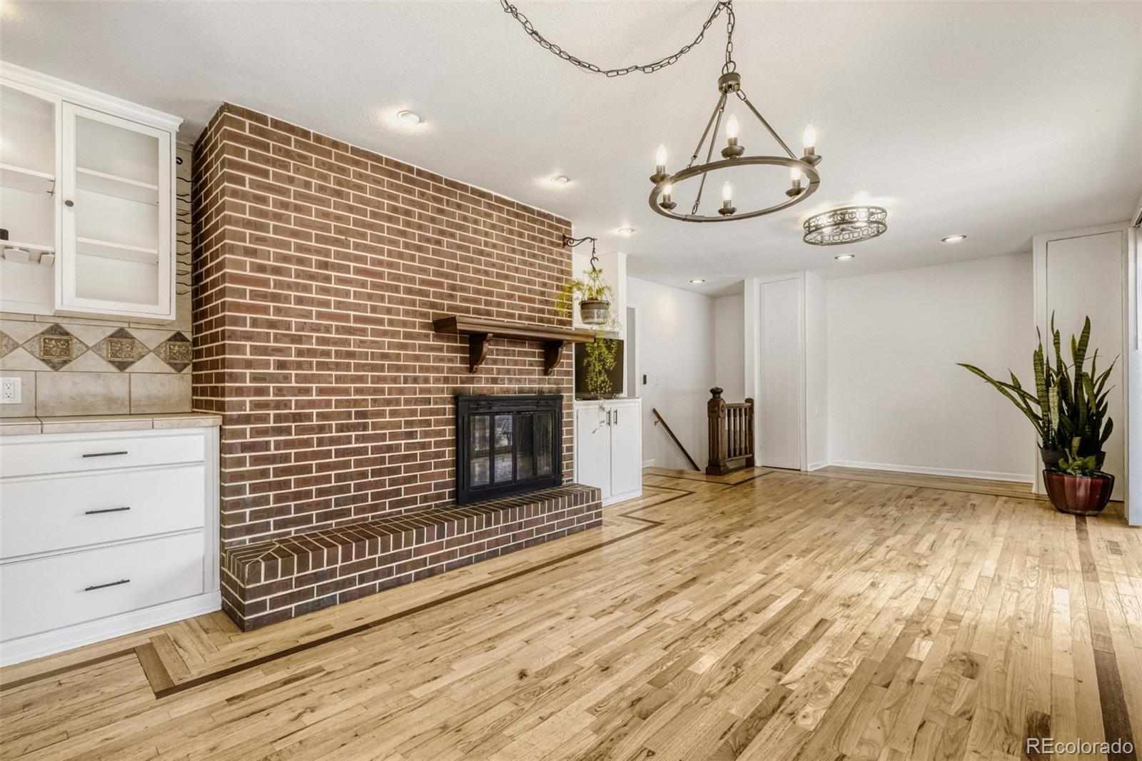 MLS Image #5 for 520  crestridge avenue,colorado springs, Colorado