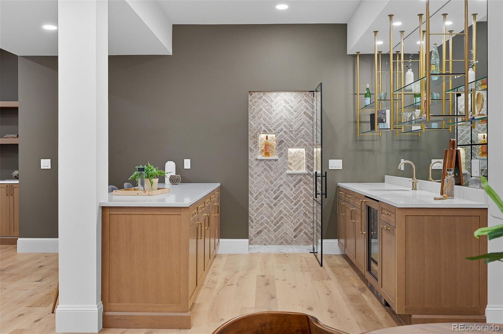 MLS Image #36 for 1184 s williams street,denver, Colorado