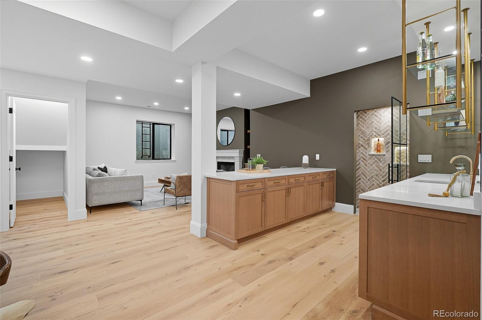 MLS Image #37 for 1184 s williams street,denver, Colorado