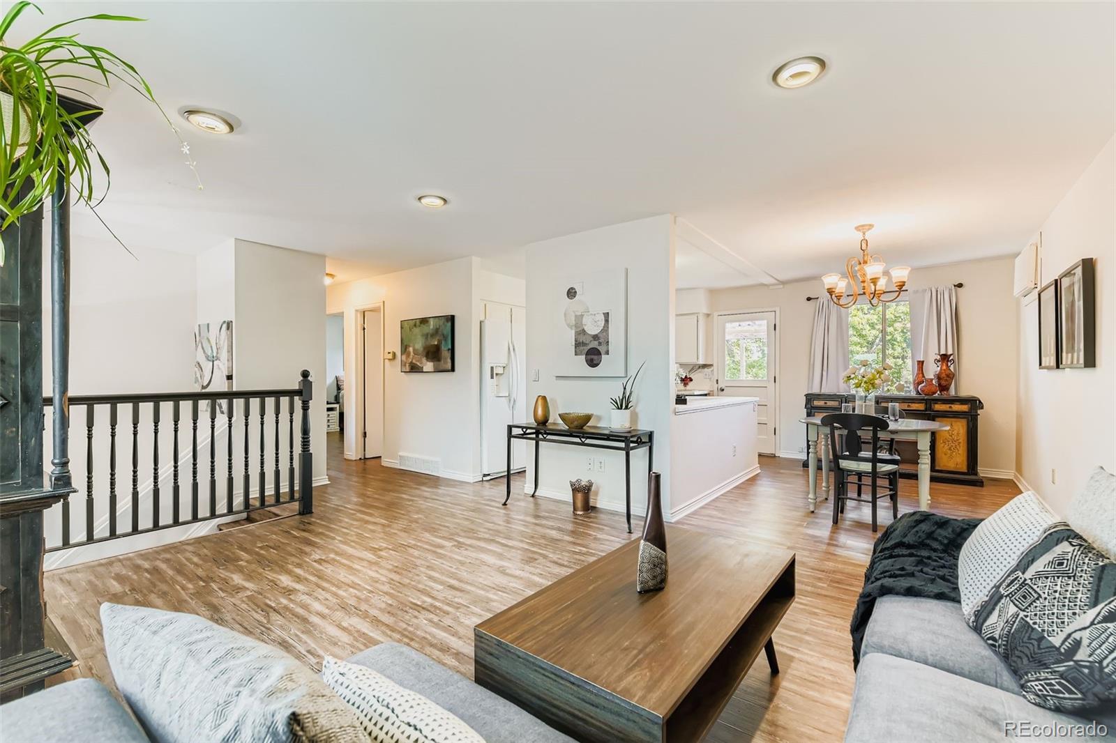 MLS Image #7 for 6340 w 70th drive,arvada, Colorado