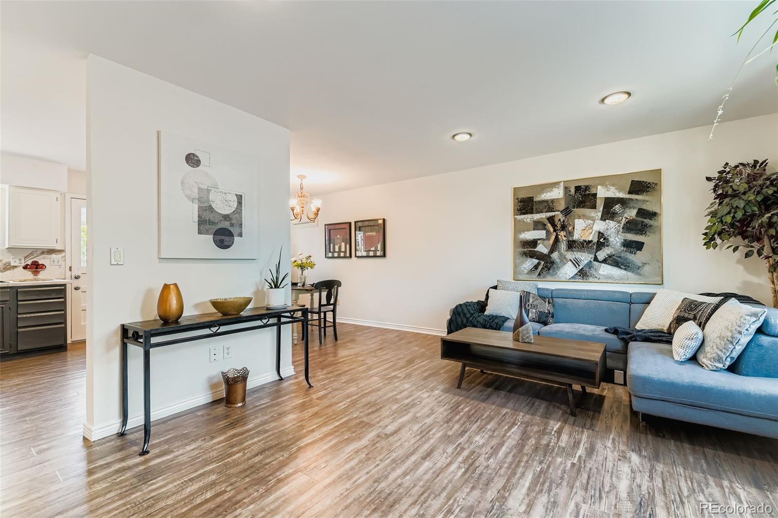 MLS Image #8 for 6340 w 70th drive,arvada, Colorado