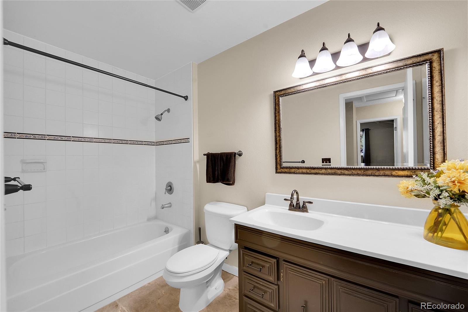 MLS Image #17 for 6979 s syracuse court,centennial, Colorado