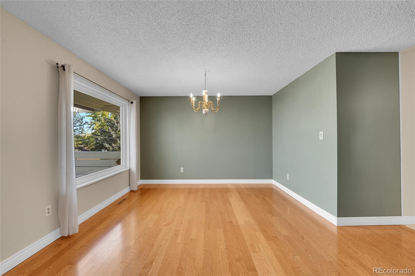 MLS Image #2 for 6979 s syracuse court,centennial, Colorado