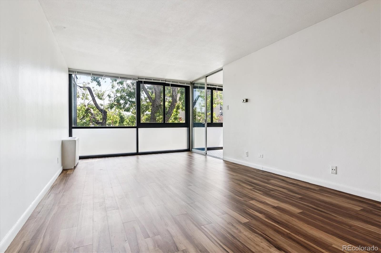 MLS Image #2 for 1050 n corona street 314,denver, Colorado