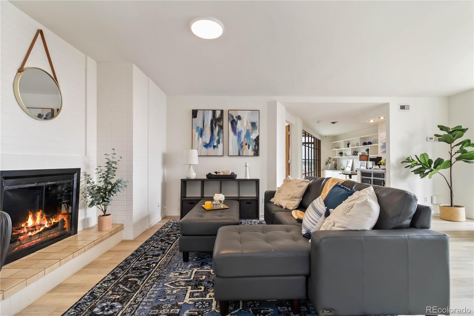MLS Image #2 for 1777  larimer street 1502,denver, Colorado
