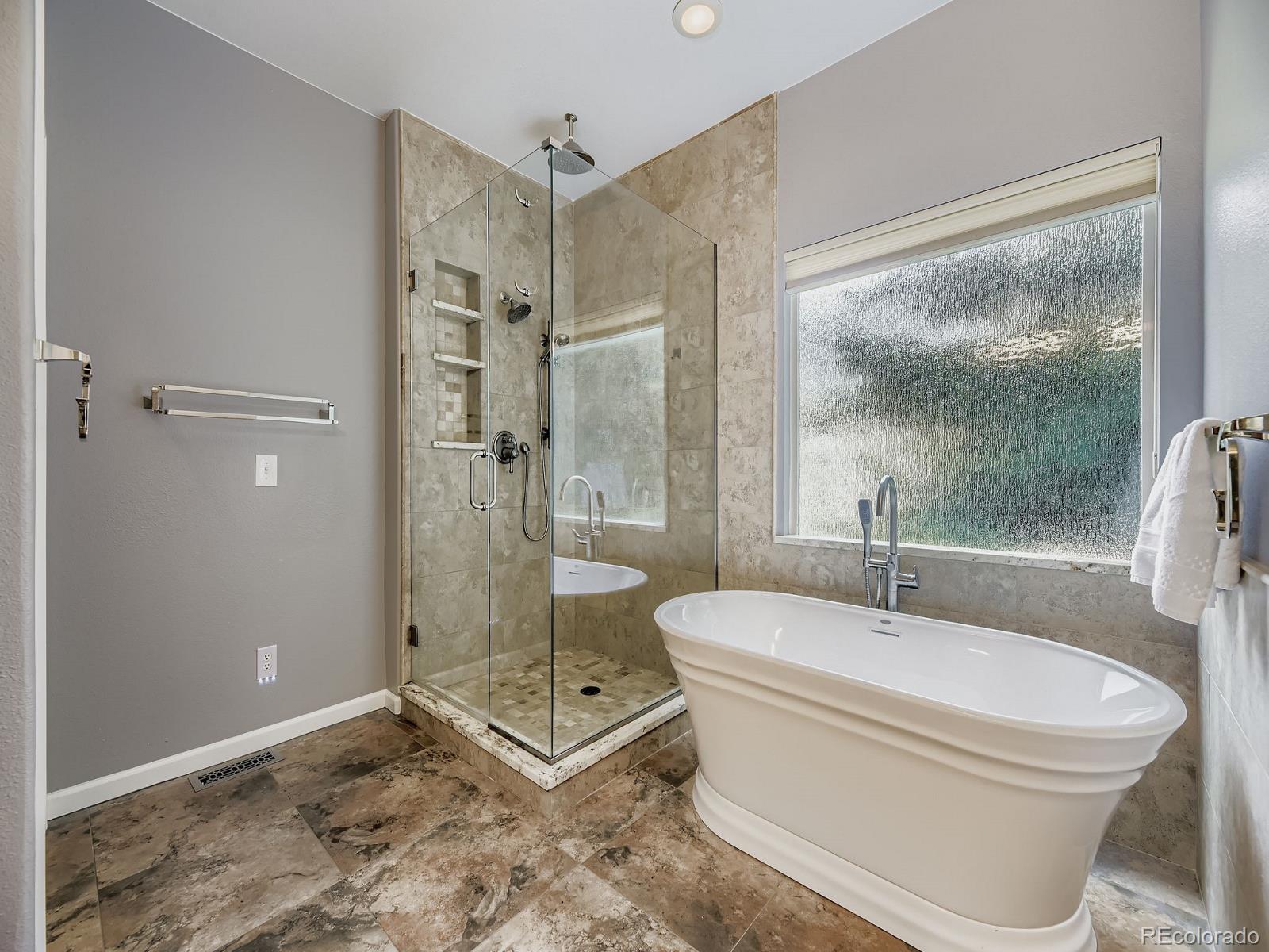 MLS Image #15 for 15906  double eagle drive,morrison, Colorado