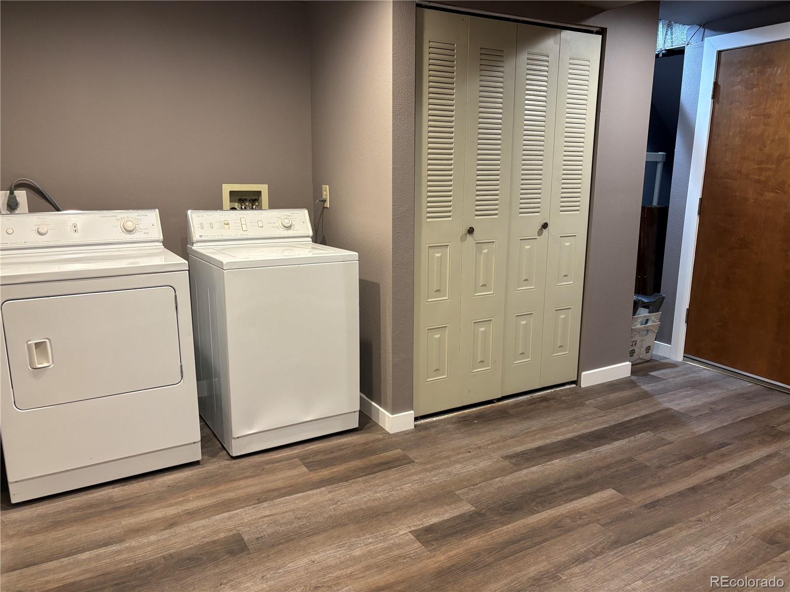 MLS Image #19 for 1818 s quebec way,denver, Colorado