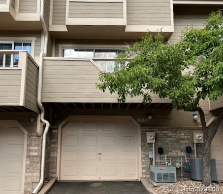 MLS Image #23 for 1818 s quebec way,denver, Colorado
