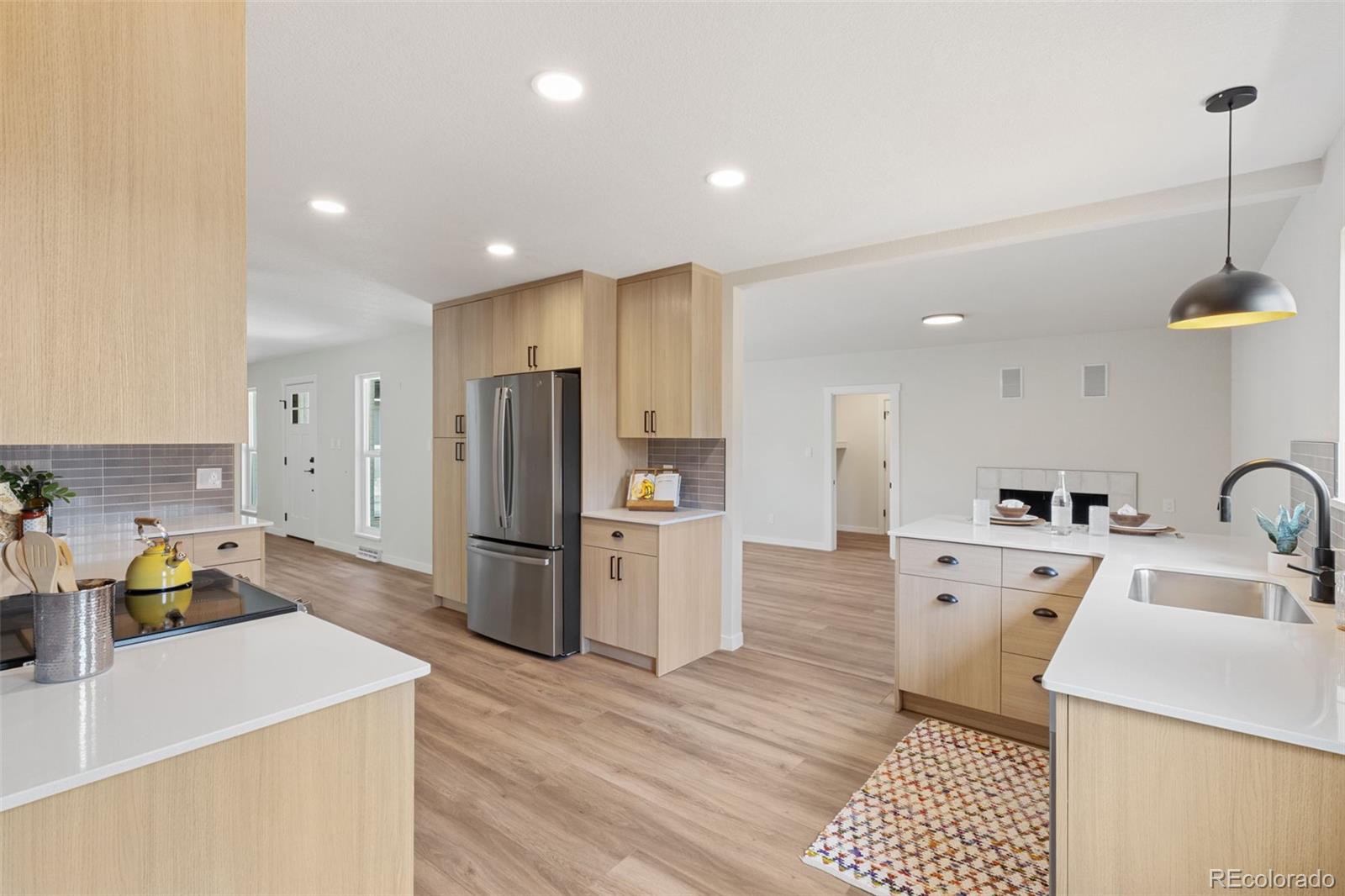 MLS Image #11 for 2219  stratford lane,colorado springs, Colorado