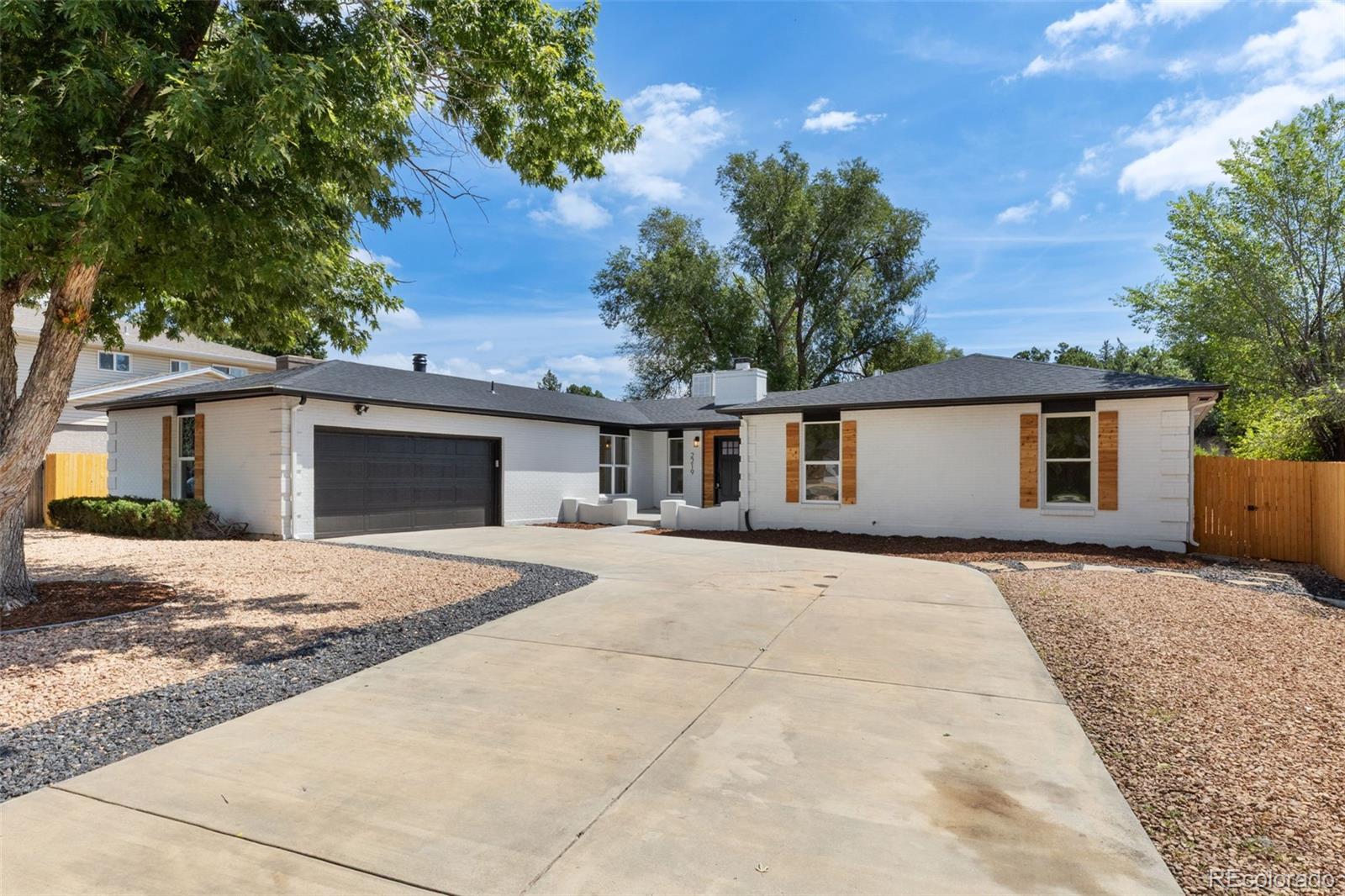 MLS Image #2 for 2219  stratford lane,colorado springs, Colorado