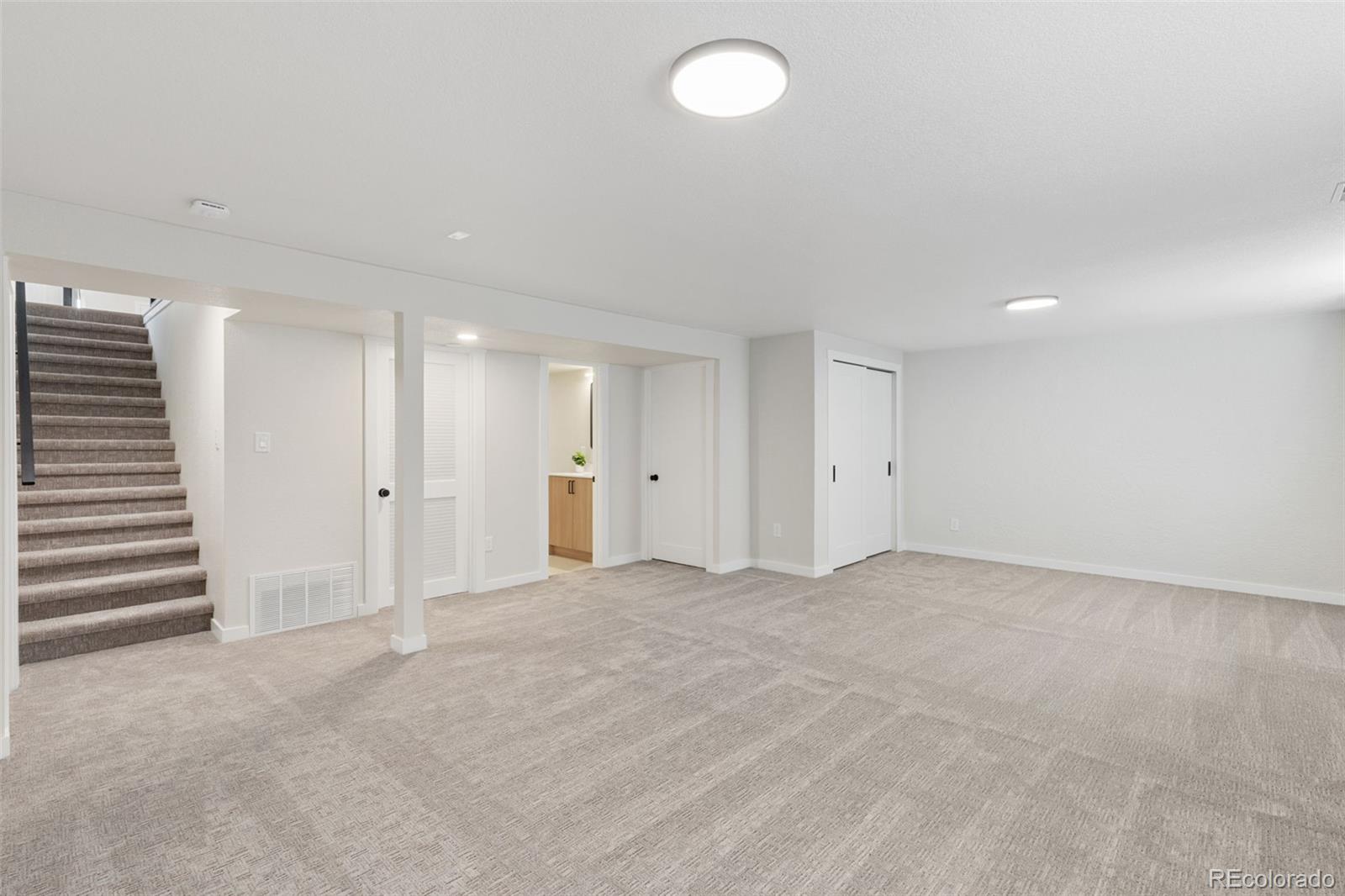 MLS Image #29 for 2219  stratford lane,colorado springs, Colorado