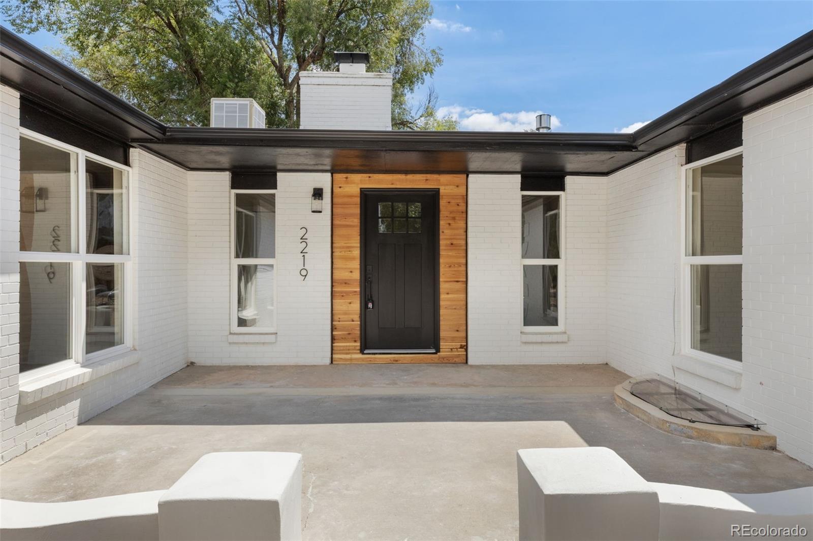 MLS Image #3 for 2219  stratford lane,colorado springs, Colorado