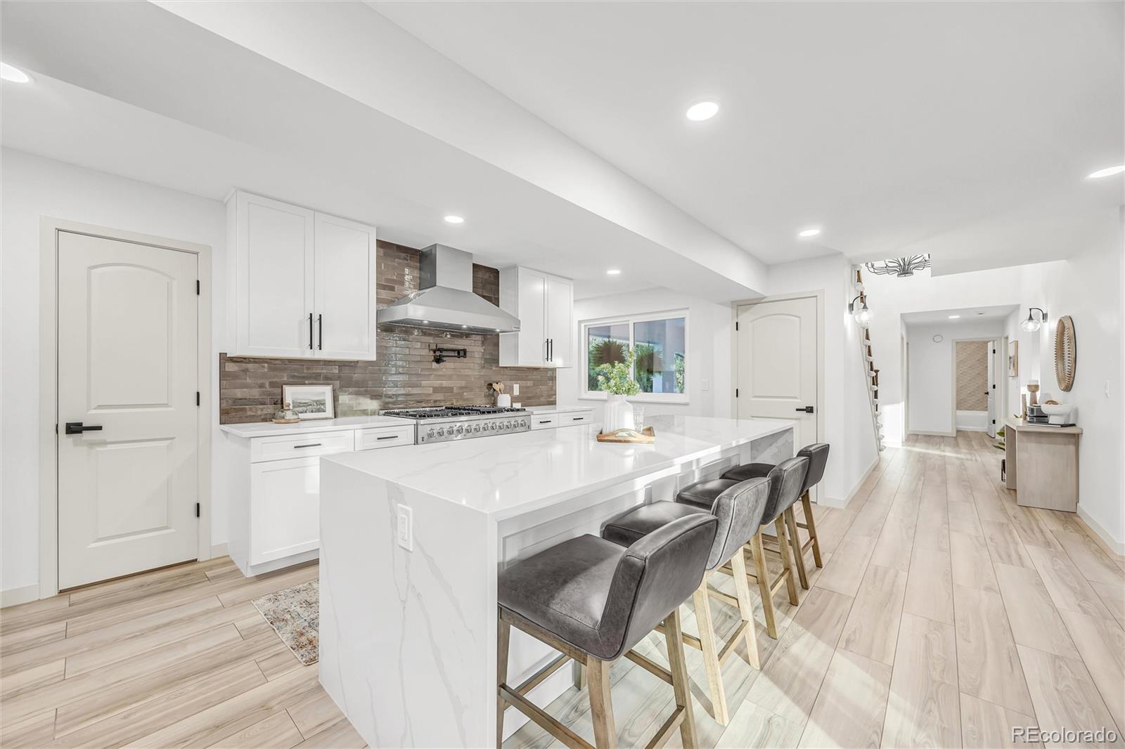 MLS Image #12 for 7226 s highland drive,littleton, Colorado