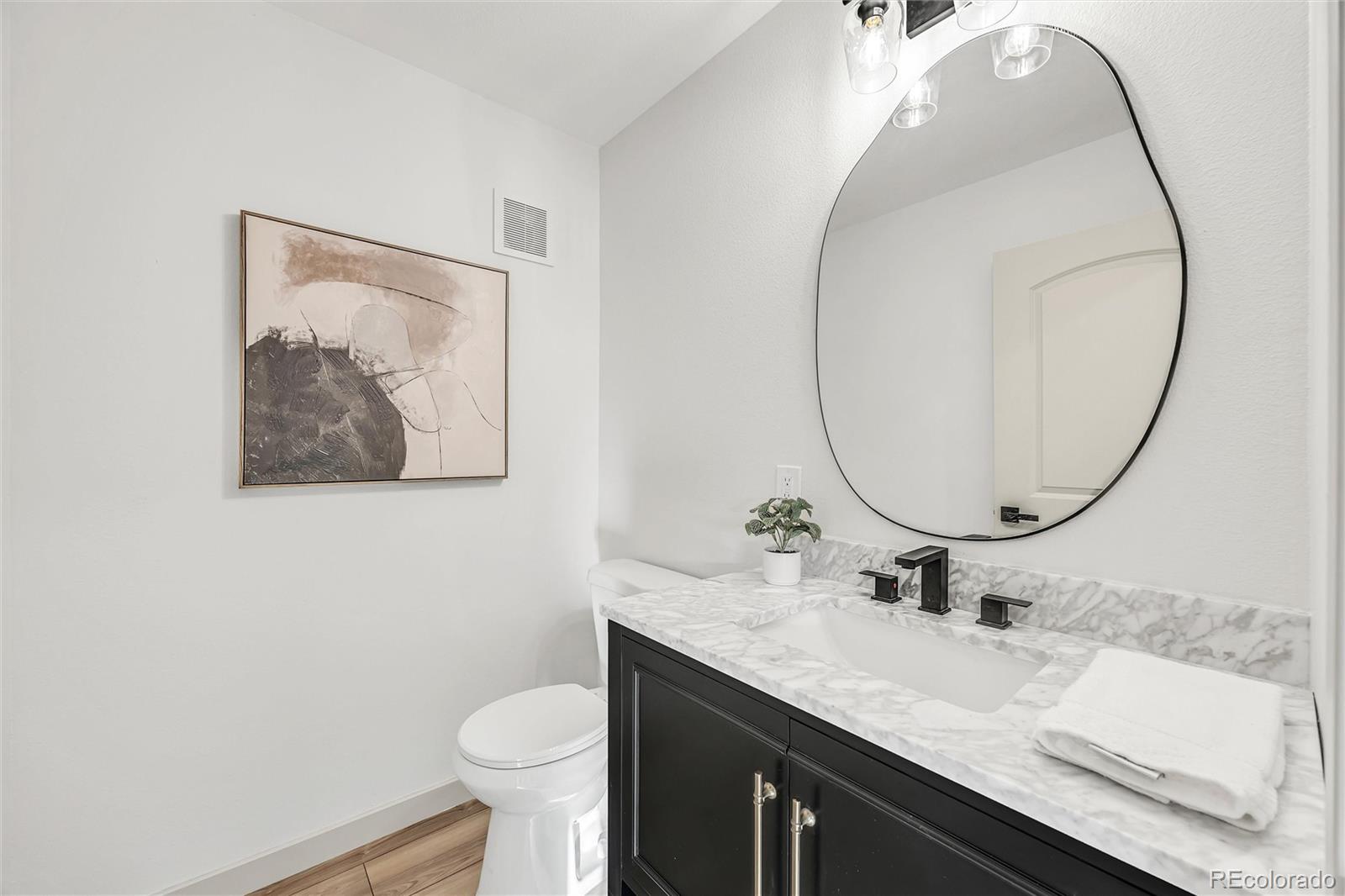 MLS Image #22 for 7226 s highland drive,littleton, Colorado