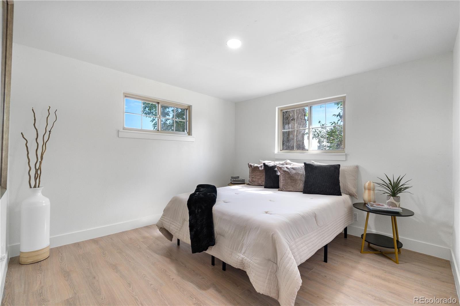 MLS Image #12 for 7856  joan drive,denver, Colorado