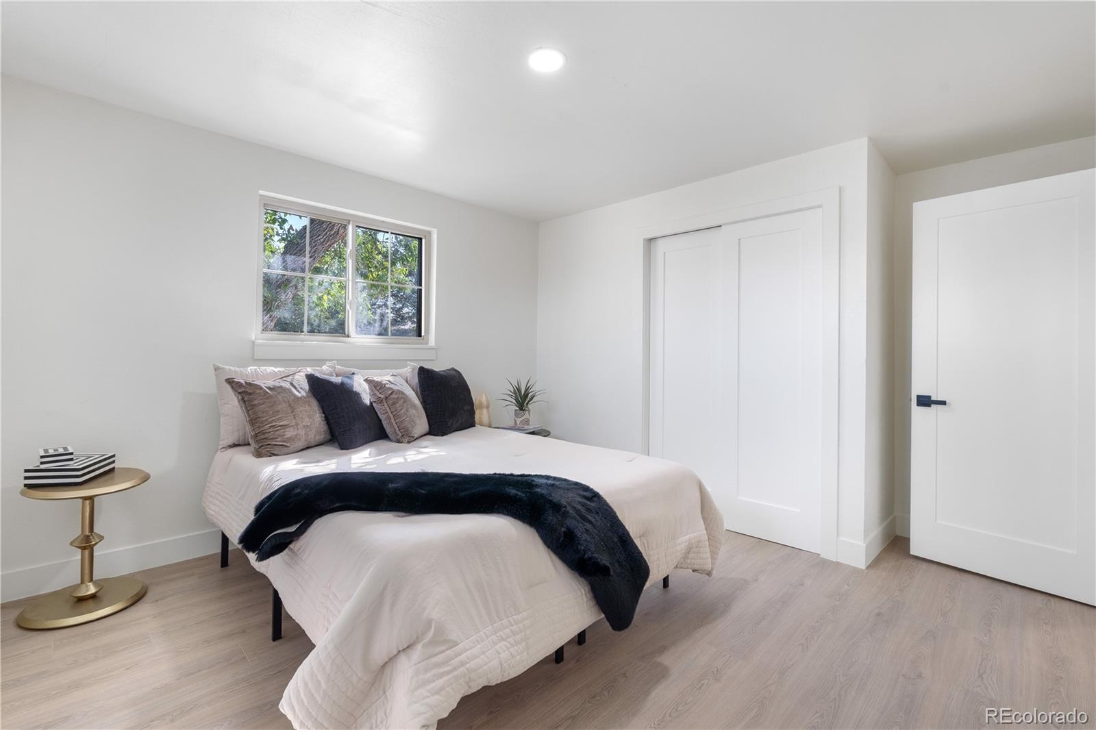 MLS Image #13 for 7856  joan drive,denver, Colorado