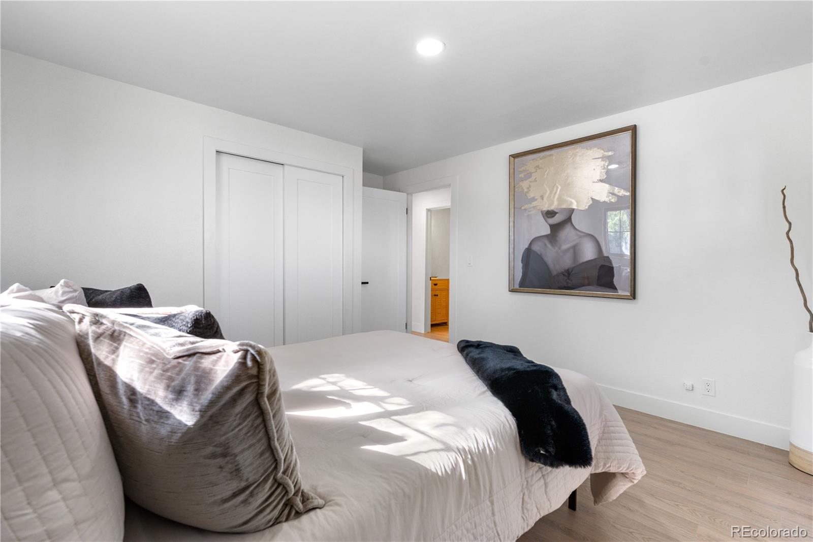 MLS Image #14 for 7856  joan drive,denver, Colorado