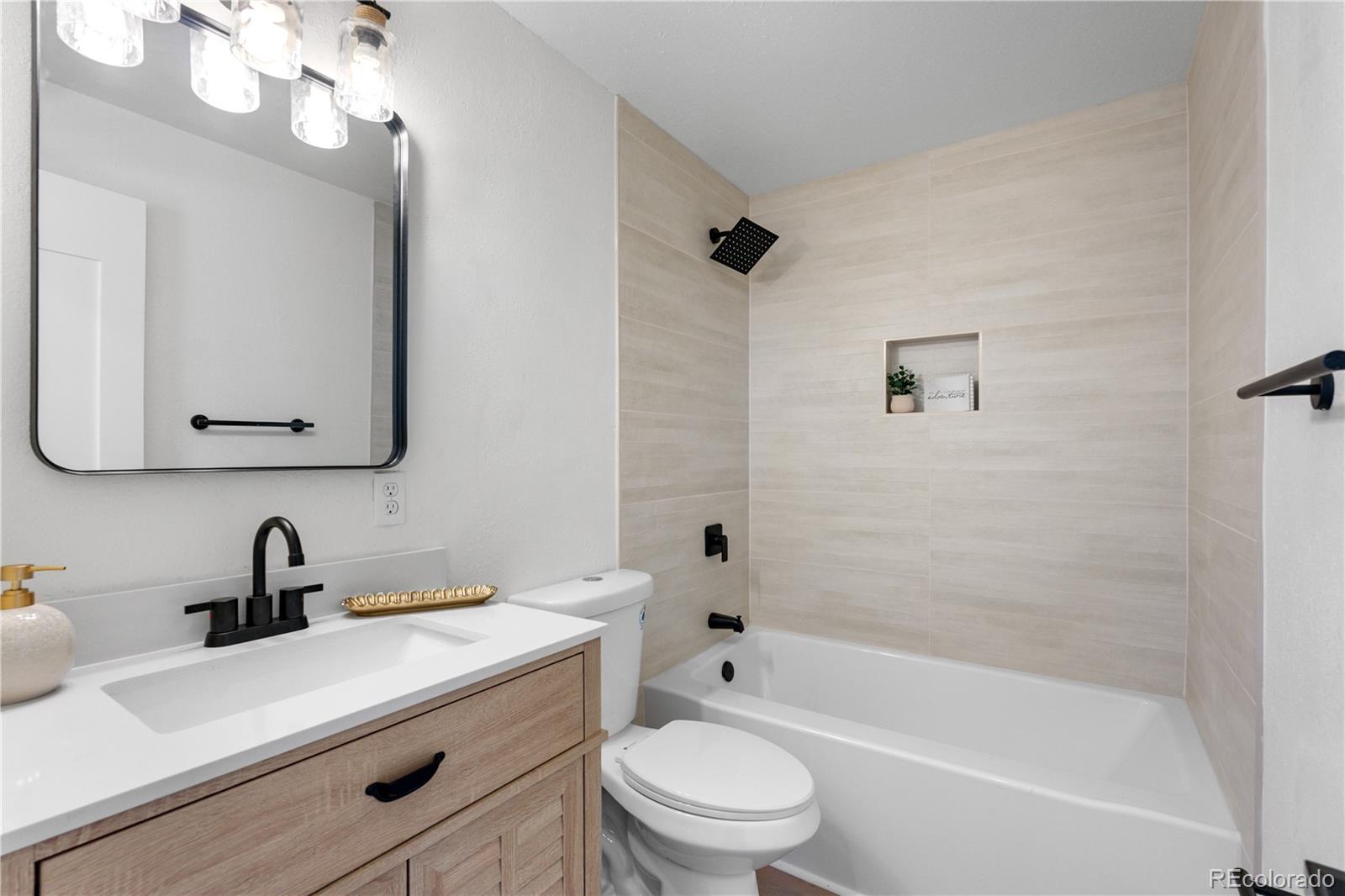 MLS Image #15 for 7856  joan drive,denver, Colorado