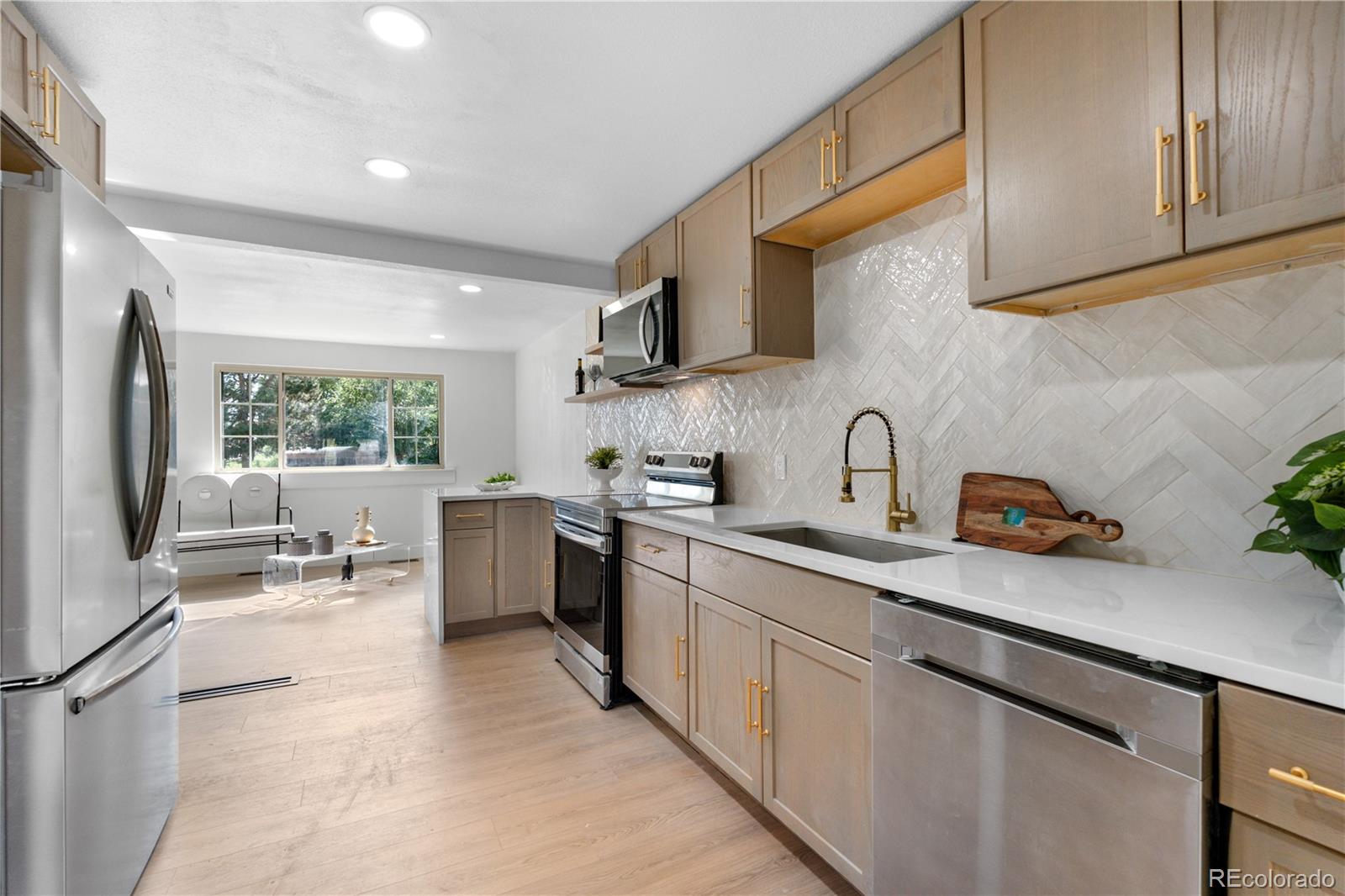 MLS Image #6 for 7856  joan drive,denver, Colorado