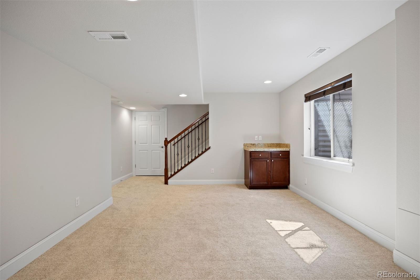 MLS Image #31 for 1000  ulster street,denver, Colorado
