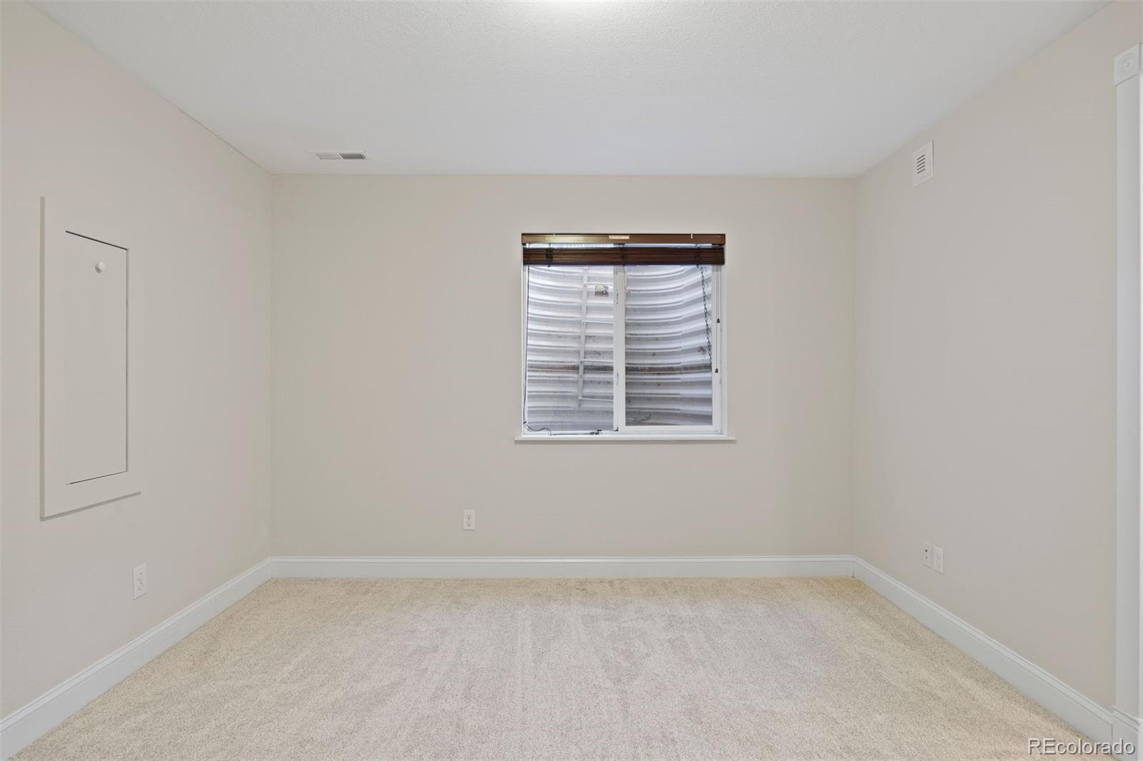 MLS Image #34 for 1000  ulster street,denver, Colorado