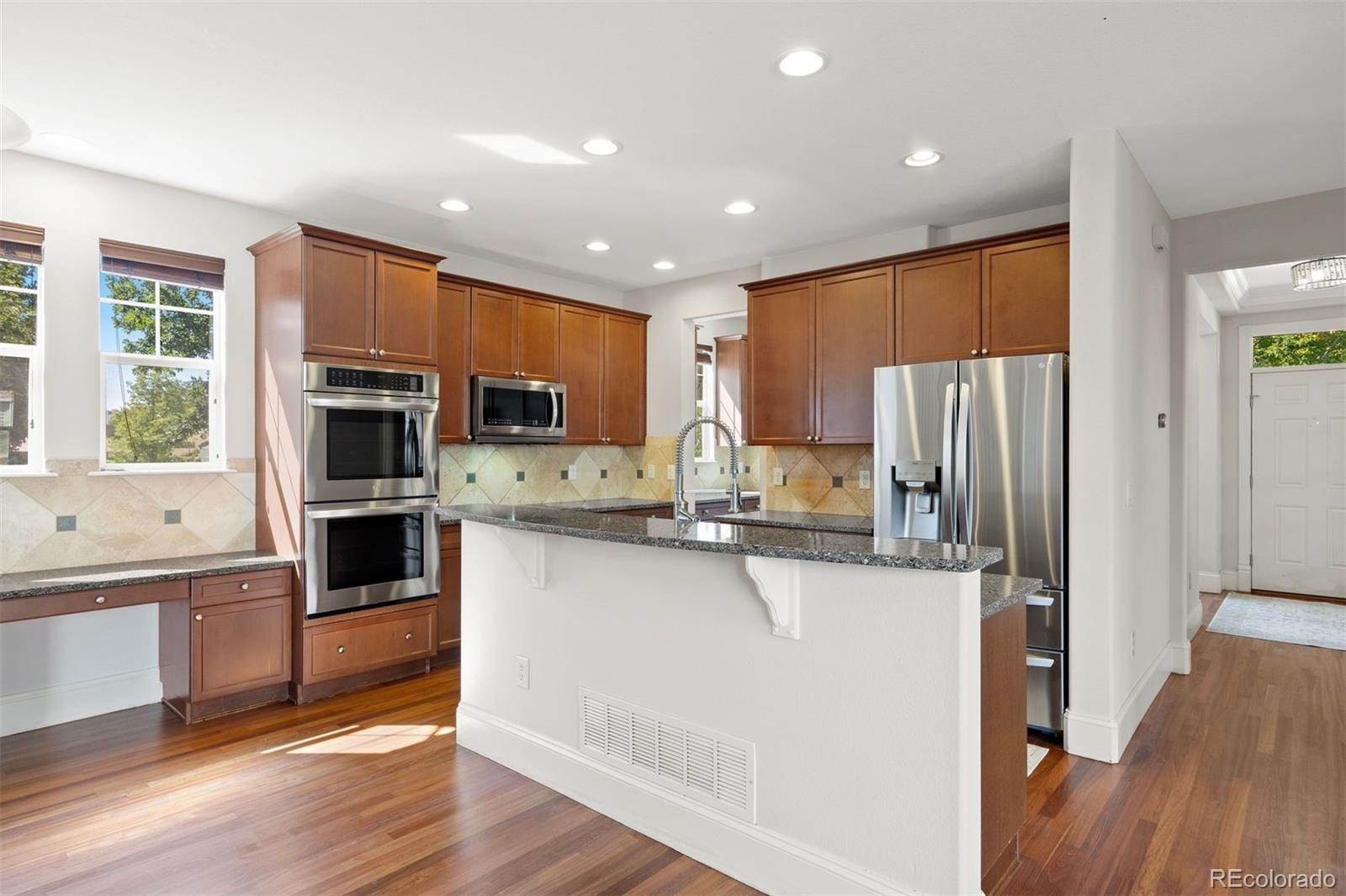 MLS Image #9 for 1000  ulster street,denver, Colorado