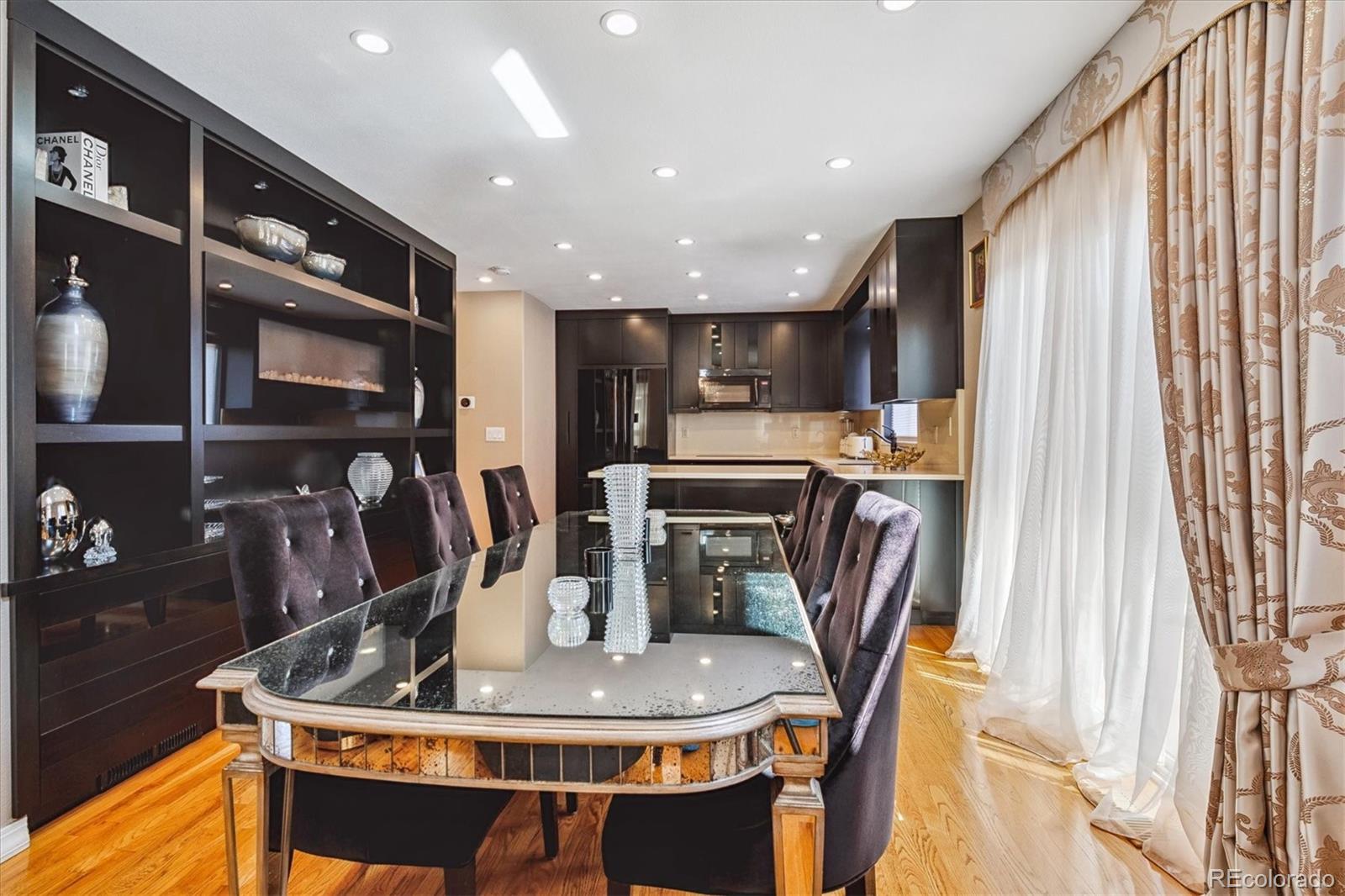 MLS Image #11 for 9248 e louisiana place,denver, Colorado