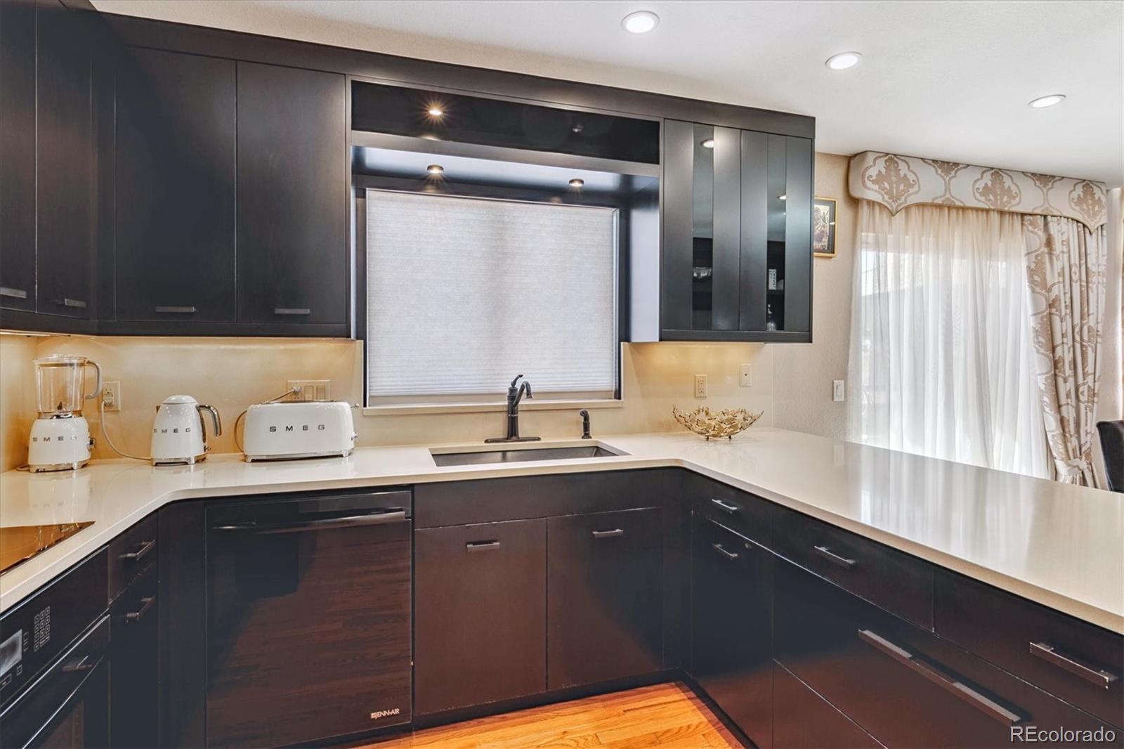 MLS Image #13 for 9248 e louisiana place,denver, Colorado