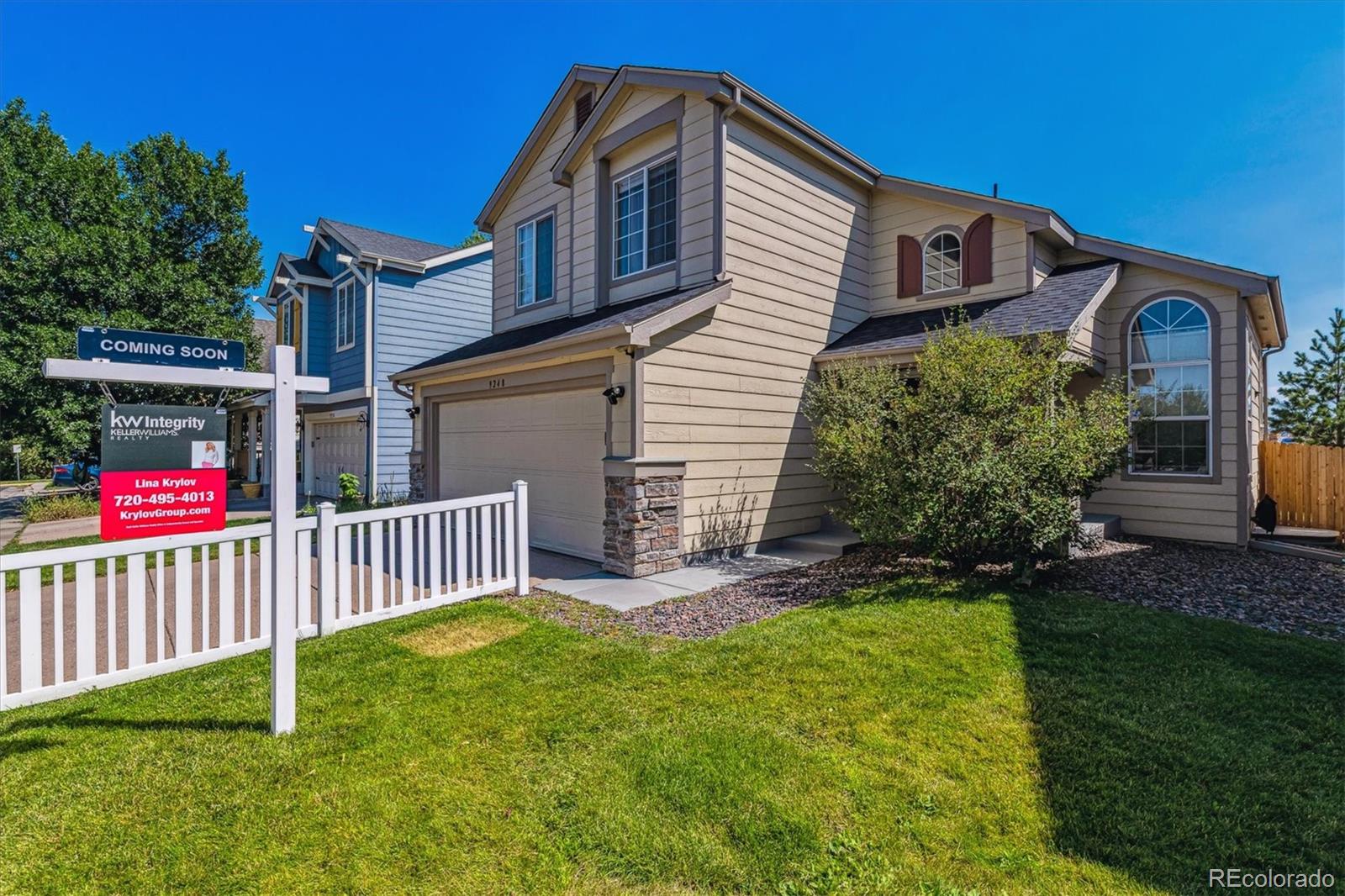 MLS Image #5 for 9248 e louisiana place,denver, Colorado