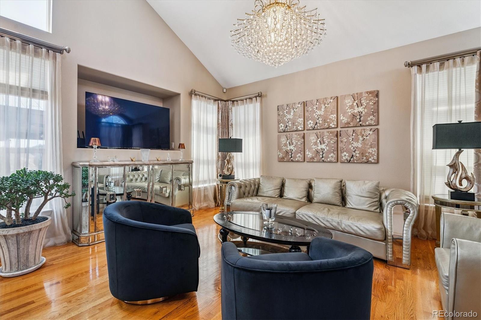 MLS Image #6 for 9248 e louisiana place,denver, Colorado