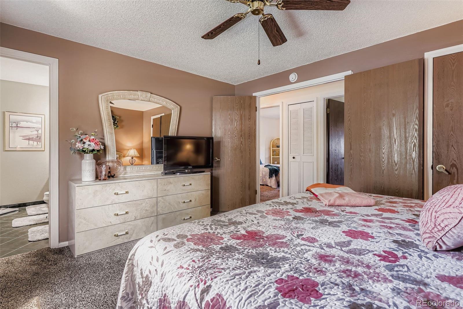 MLS Image #10 for 14501 e gunnison place,aurora, Colorado