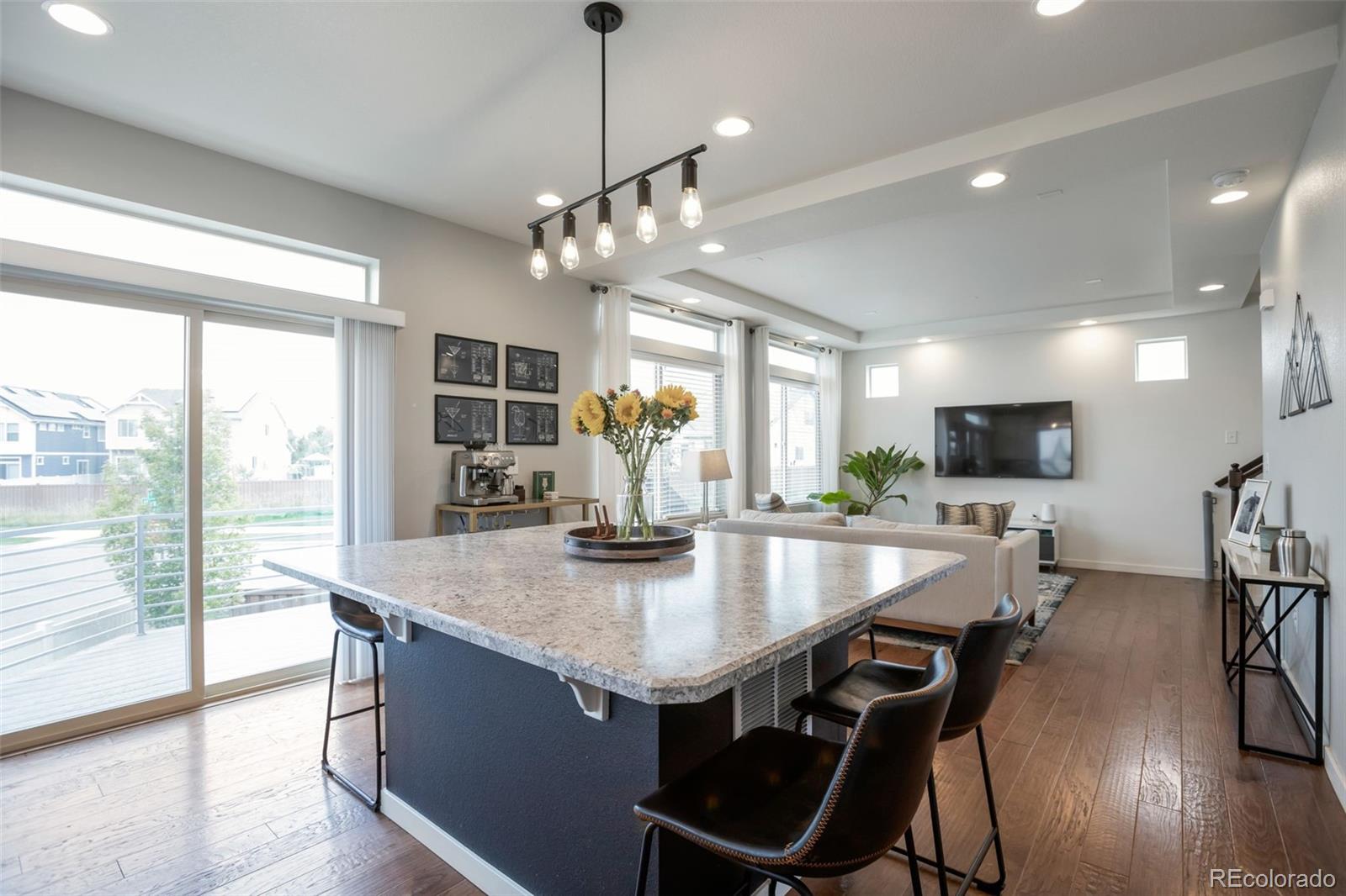 MLS Image #18 for 19165 e 55th avenue,denver, Colorado