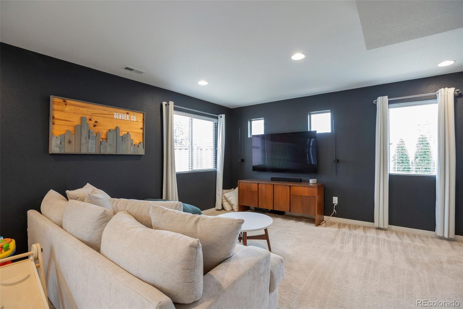 MLS Image #26 for 19165 e 55th avenue,denver, Colorado