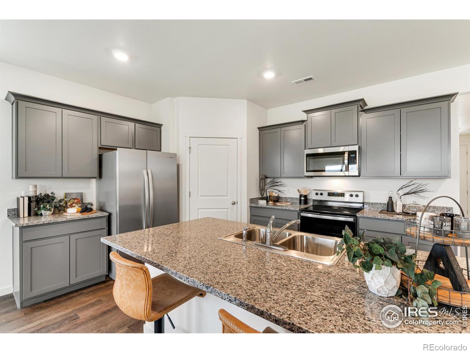 MLS Image #11 for 241  haymaker lane,severance, Colorado