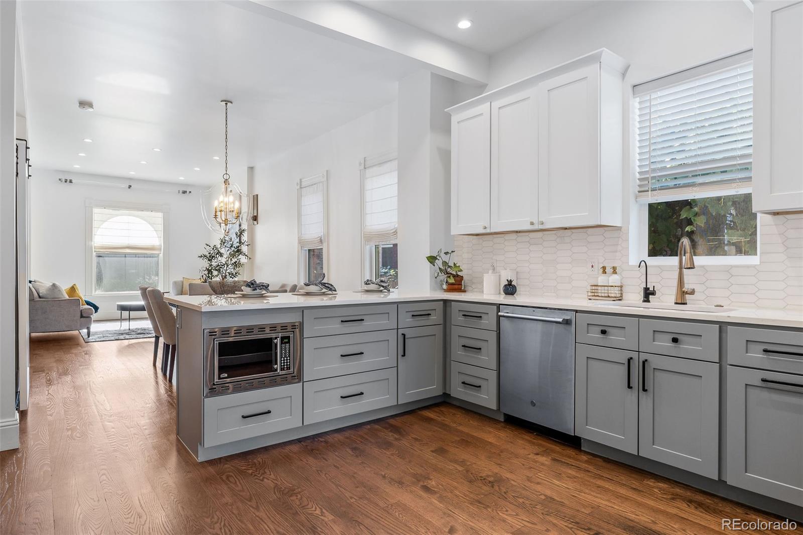 MLS Image #15 for 571 s sherman street,denver, Colorado