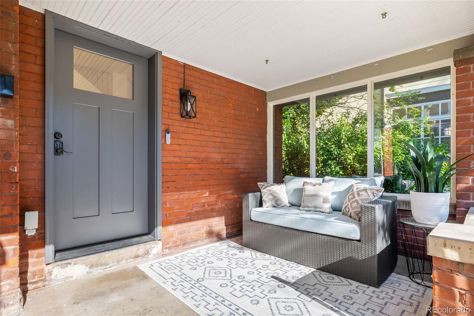 MLS Image #2 for 571 s sherman street,denver, Colorado