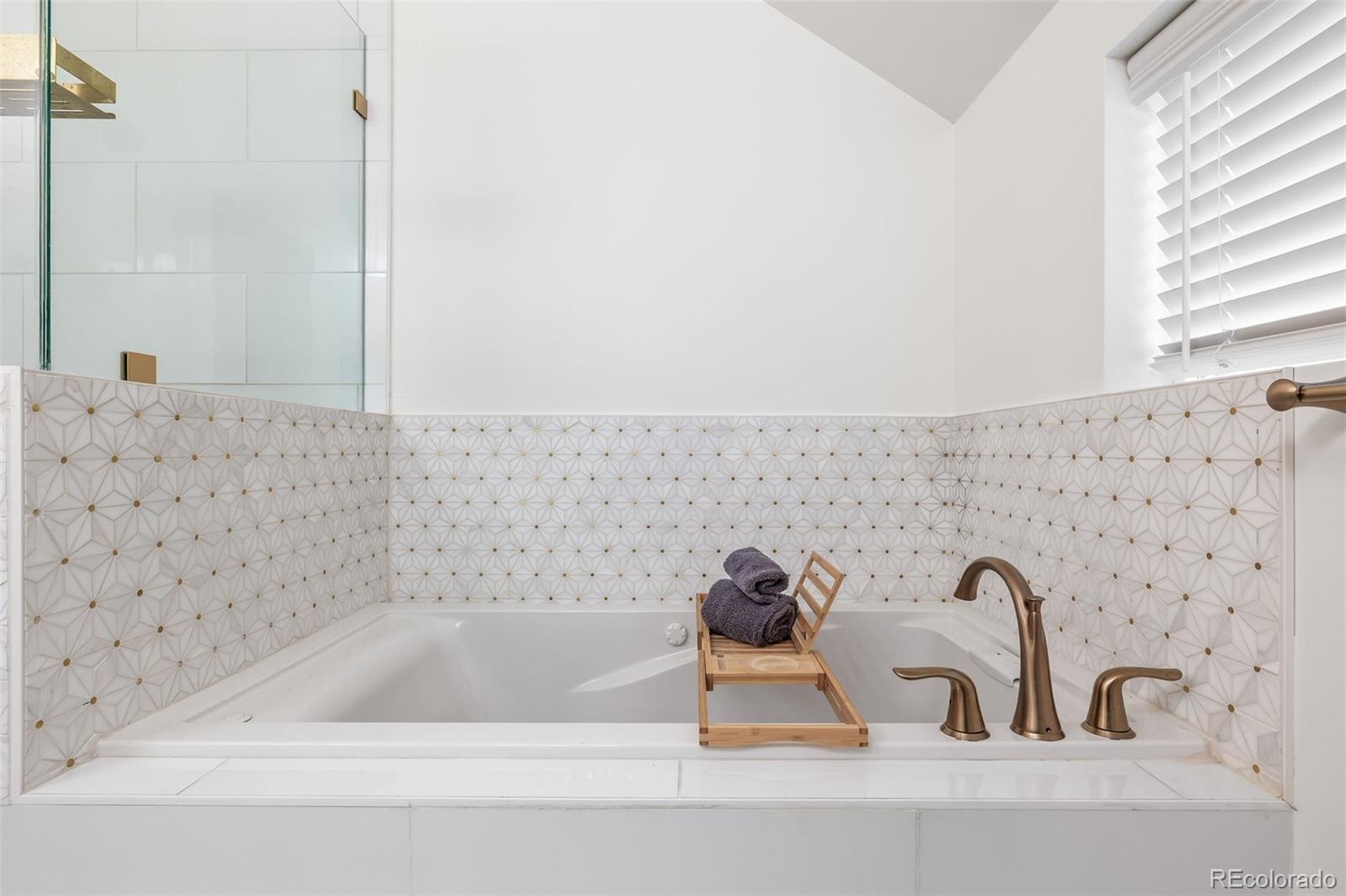 MLS Image #24 for 571 s sherman street,denver, Colorado
