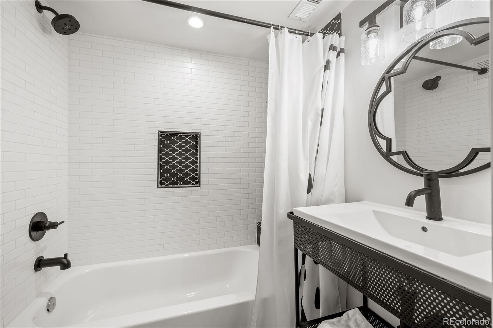 MLS Image #32 for 571 s sherman street,denver, Colorado