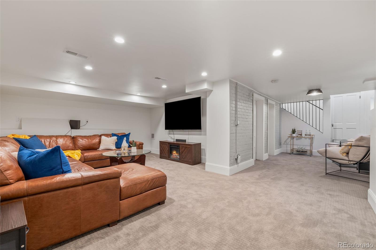 MLS Image #34 for 571 s sherman street,denver, Colorado