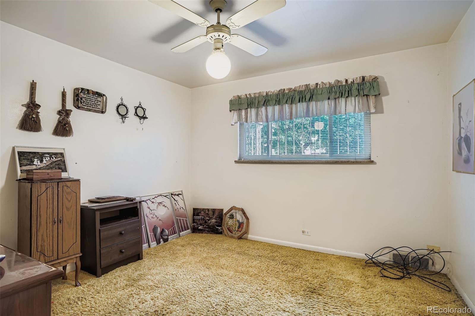 MLS Image #11 for 3045 n monaco parkway,denver, Colorado