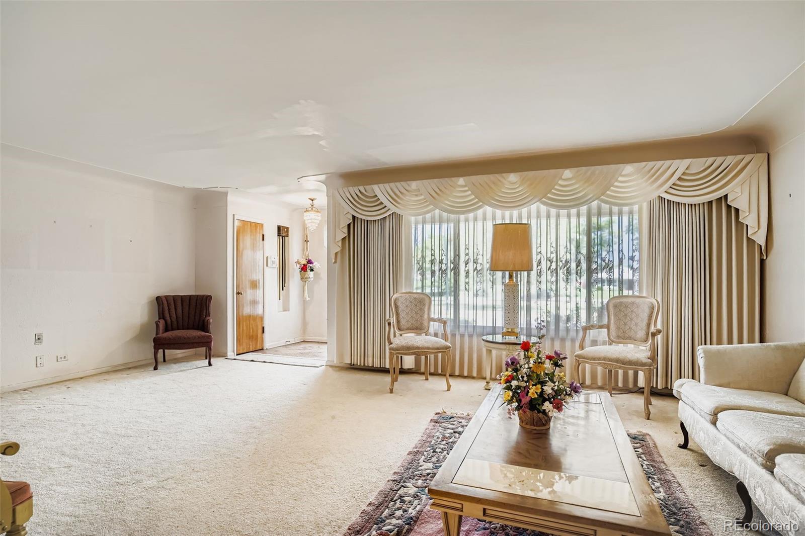 MLS Image #3 for 3045 n monaco parkway,denver, Colorado