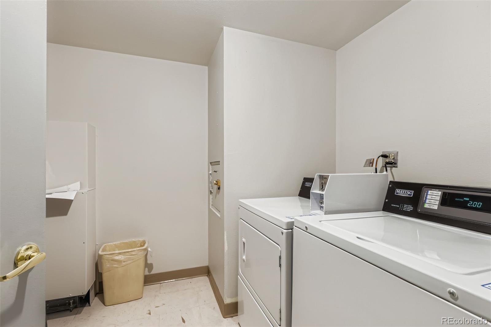 MLS Image #31 for 1888 s jackson street 1002,denver, Colorado