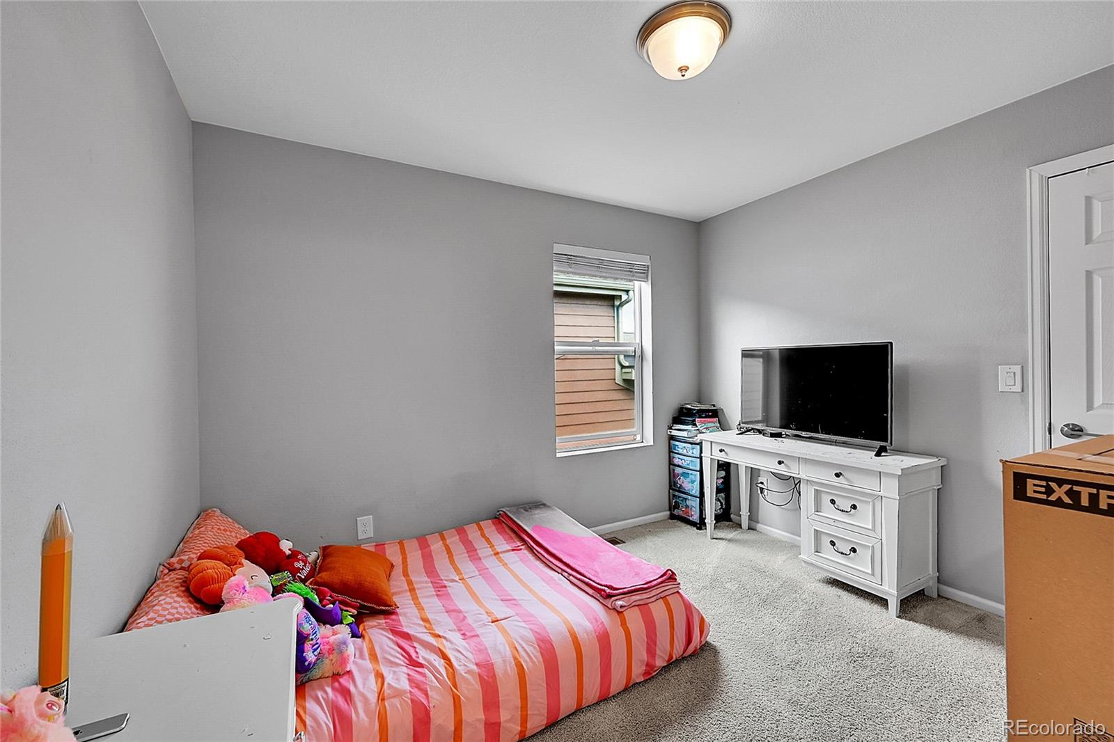 MLS Image #16 for 15842 e warner drive,denver, Colorado