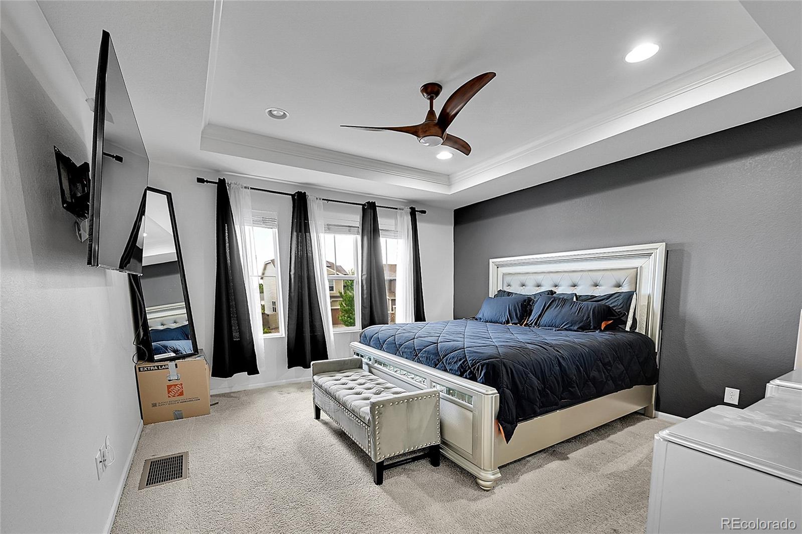 MLS Image #19 for 15842 e warner drive,denver, Colorado