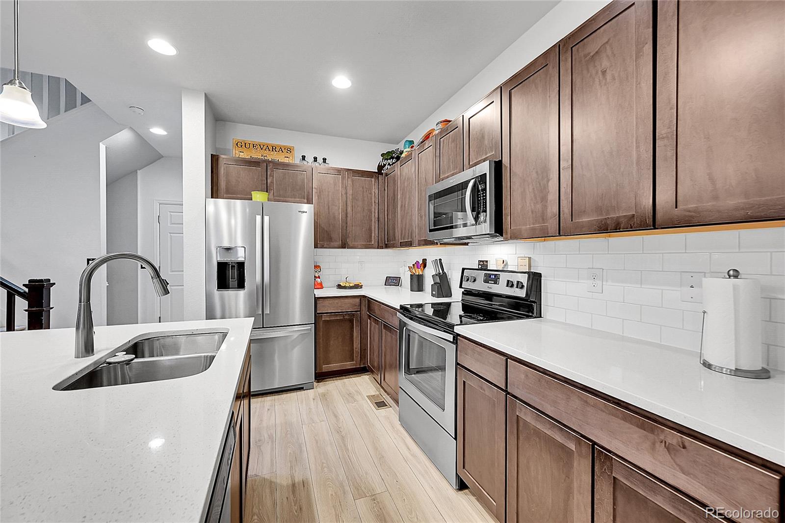 MLS Image #8 for 15842 e warner drive,denver, Colorado