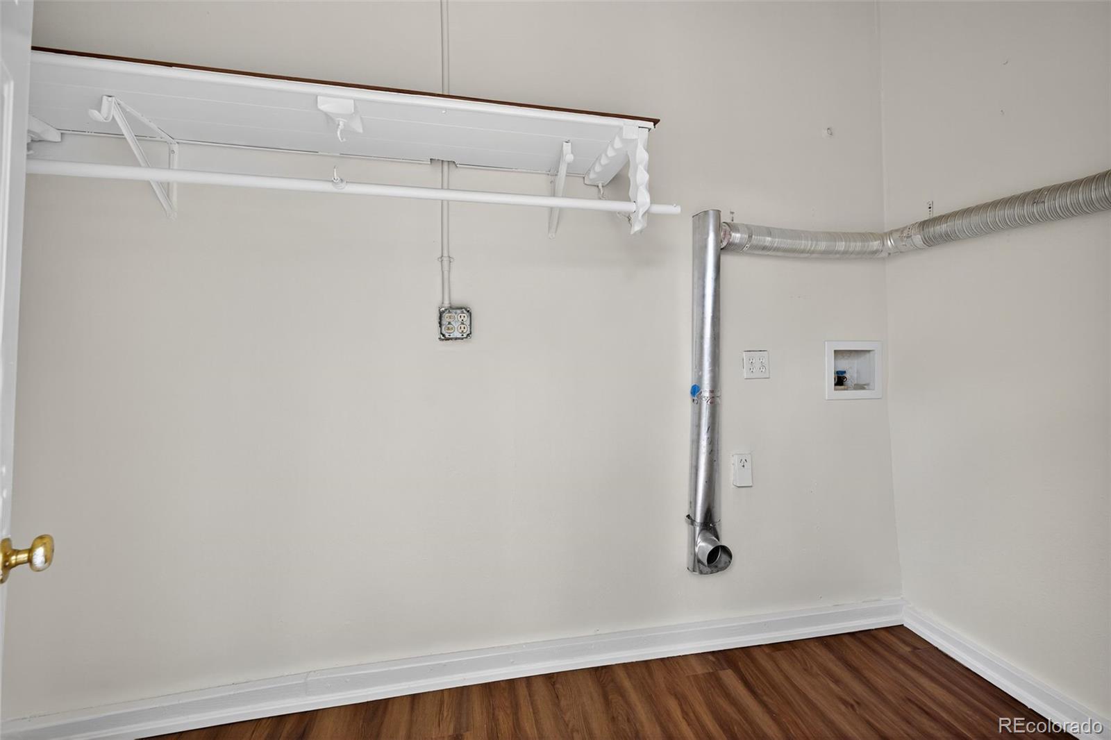 MLS Image #24 for 1124 s perry street,denver, Colorado